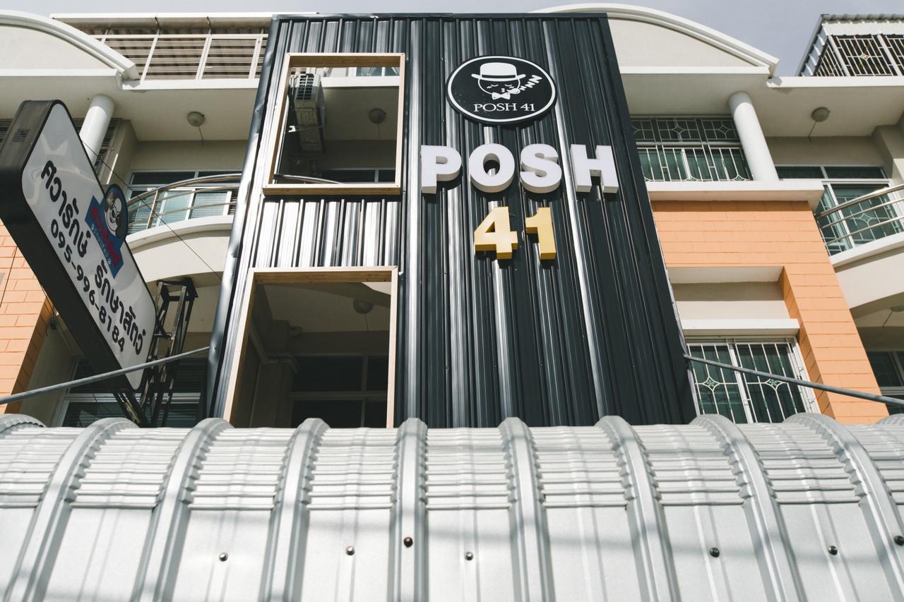 Posh 41 Hostal