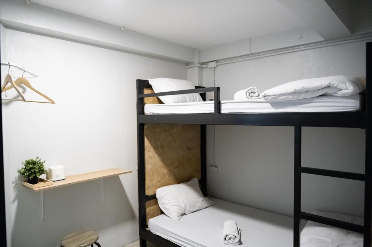 Hostal Posh 41 *